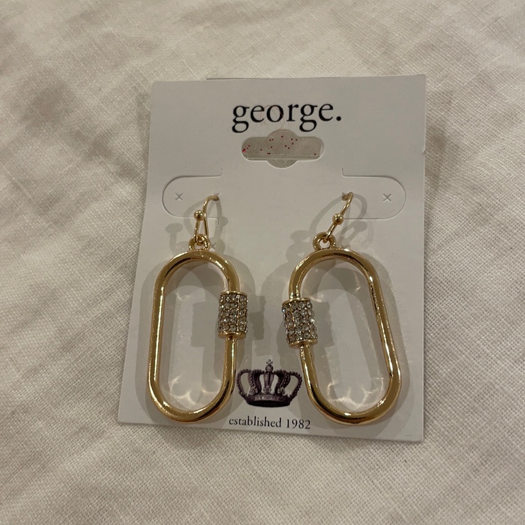 Earings!